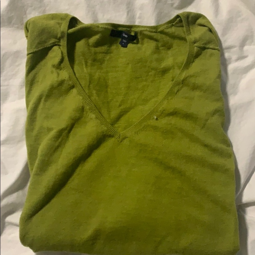 Gap Very Light Sweater